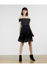 Help! 16 year old DD wedding guest dress! ?