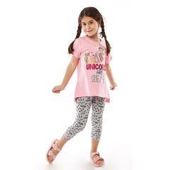 AIBU to think DD isn't fully dressed in leggings & a t-shirt?