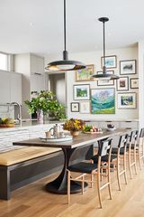 Window seat at dining table?