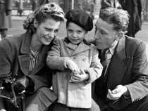 Les Parisiennes des Mamansnet: Do not ask the kock about les préservatifs in the food.