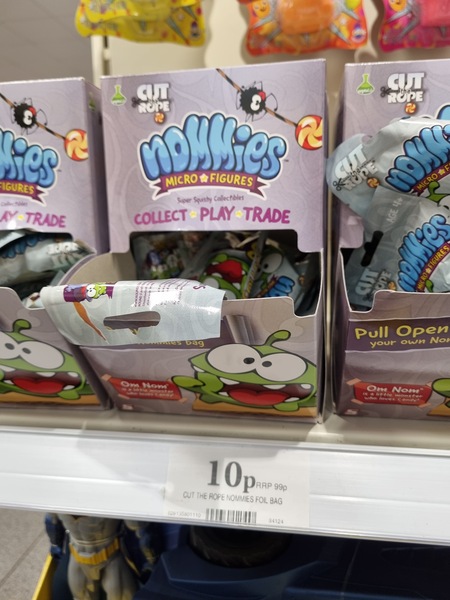 Thread 8 - the one with the giraffe toilet roll holder that