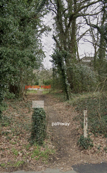 safety of a private road with an interconnecting bridle path