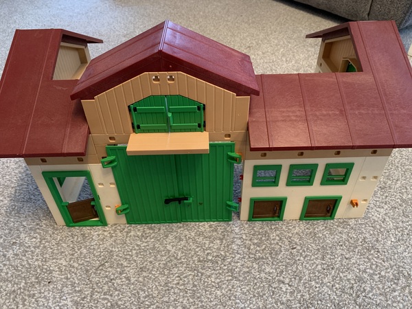 Can you help me find this Playmobil set?