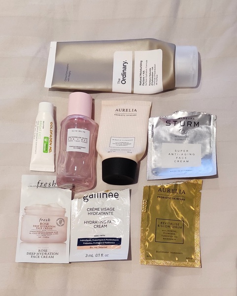 Beauty addicts anonymous! A wonderful community of hoarders!