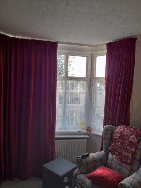 curtains/blinds in a box bay with little head height.