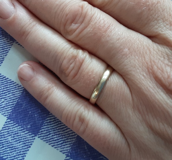 Can I see your wedding bands?