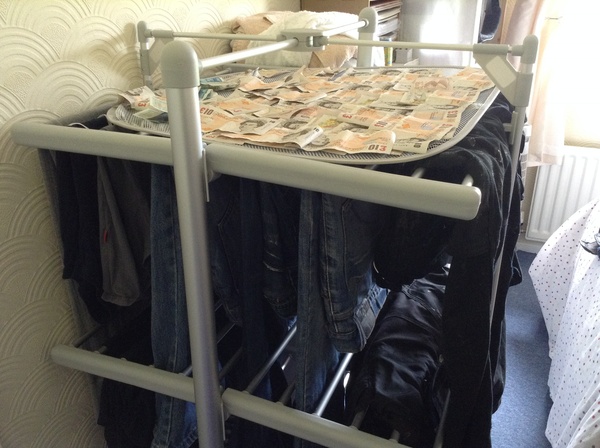 £10 in washing machine