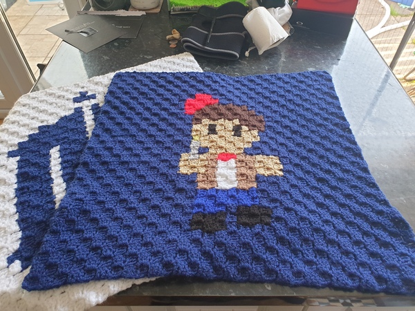 Knit, Crochet and Natter 6: Where there's a wool there's a way