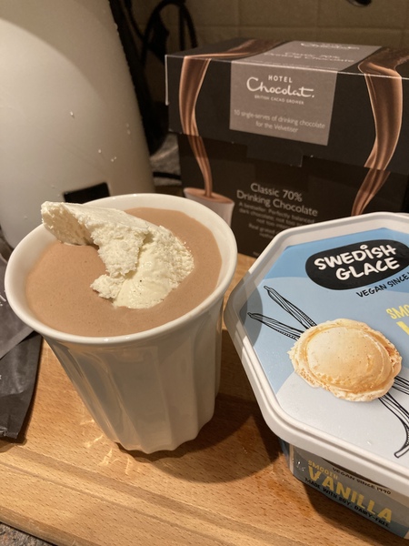 Find out what Mumsnet testers thought of the Hotel Chocolat Velvetiser