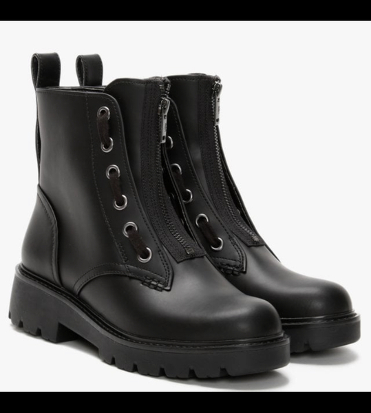 Show me your winter boots