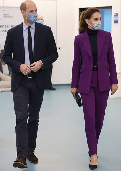Royal Style - Max is back! Pringles are the new black!