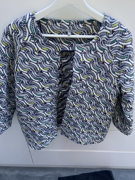Help me find this coat please!