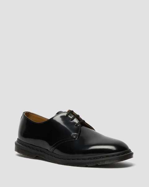 Smart flat shoes?