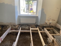Old house, the rising damp debate