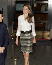 Royal Style - Leti loves a linear look, but Maxima's mantra is more!