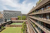 City of London Girls - implication of such small space?
