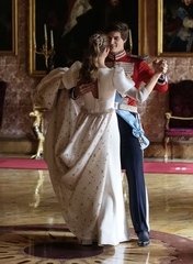 Royal Style - Leti loves a linear look, but Maxima's mantra is more!