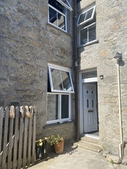 Old house, the rising damp debate