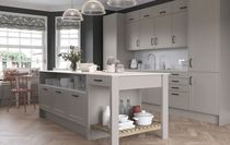 Kitchen unit colours - pale, dark or a mix of both?