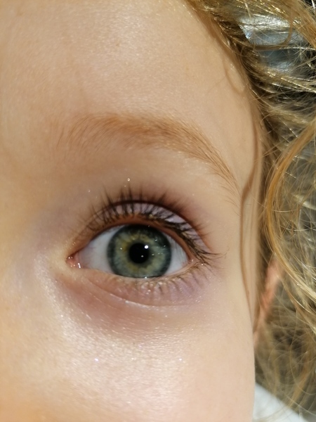 What colour are these eyes?