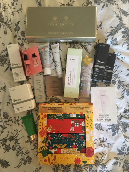 Beauty addicts anonymous! A wonderful community of hoarders!