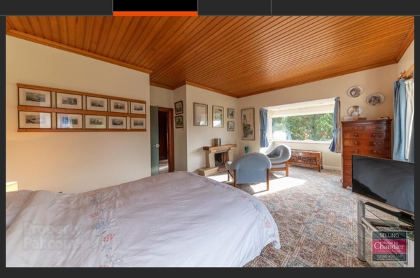 To ask what your bedroom looks like?
