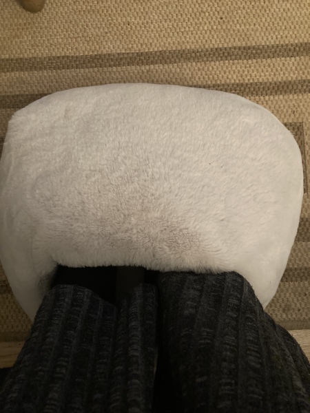 Is there such a thing as a foot rug and where might I buy one?
