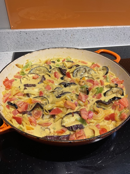 Would cauliflower and aubergine work together in a curry?