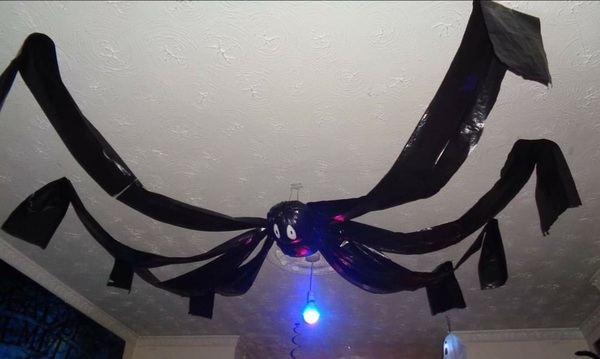 ..to ask for help with planning a frugal Halloween party for seven teenagers? HELP!