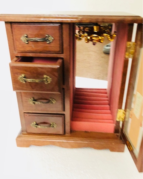 Help! I hid my daughter's switch and now I'm in trouble!