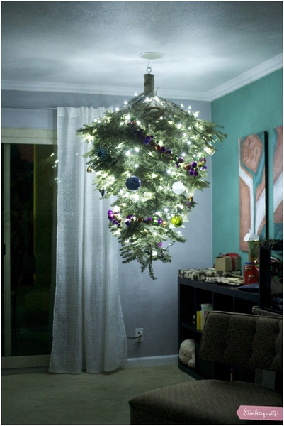Keeping toddlers away from the tree