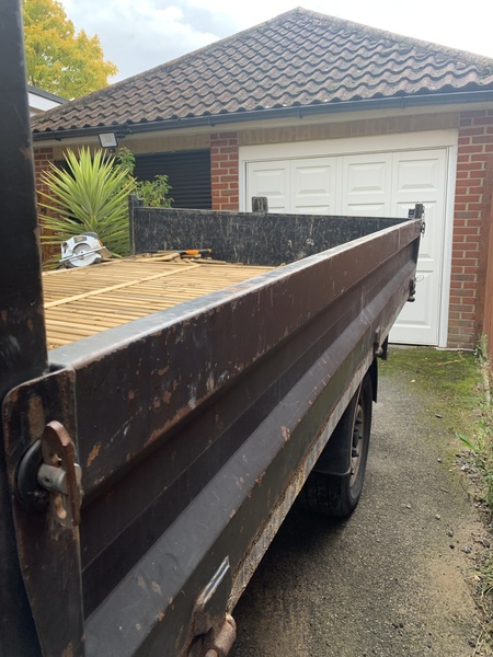 Neighbour thread: parking on our drive…