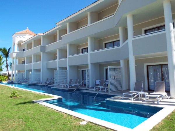 Telling my child to be quiet on holiday