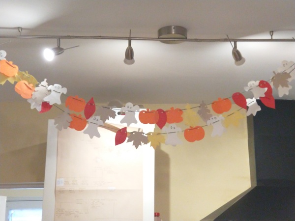 Pumpkin spice and ghost abound, fledglings flying through the crazy