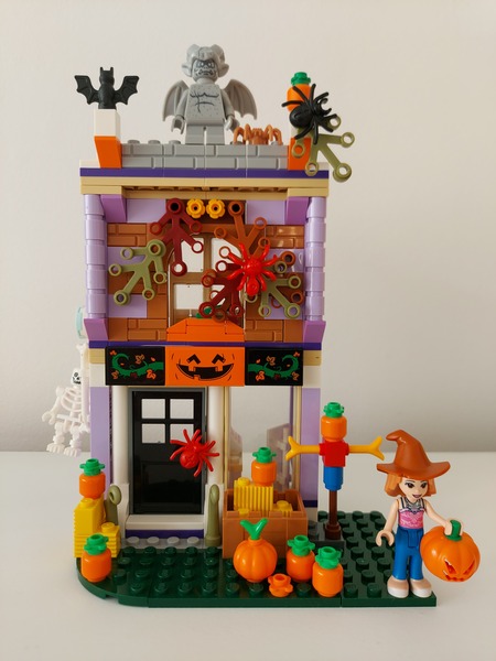 AIBU to not like Lego?