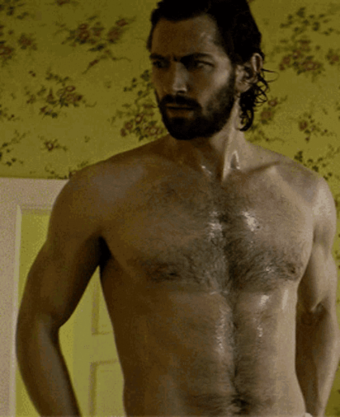 Swagger Inn 170. Autumn is here with a vengeance.  I think we'll just hide under the duvet --with HBFs-- until Spring.