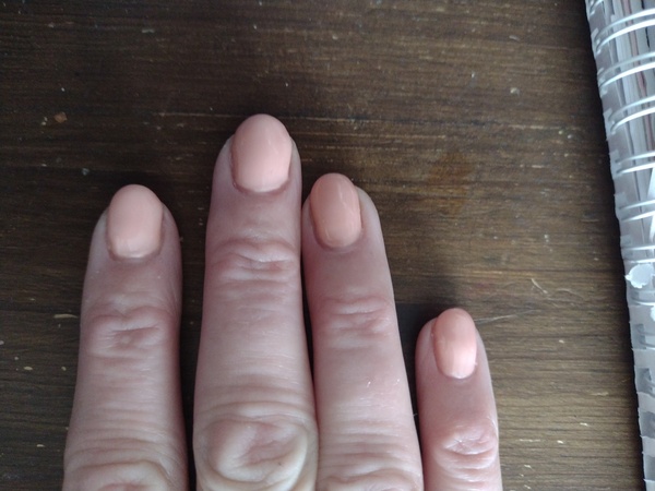 Nails help