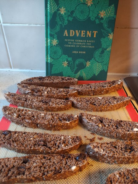 The Christmas Chronicles by Nigel Slater: Read Along Thread