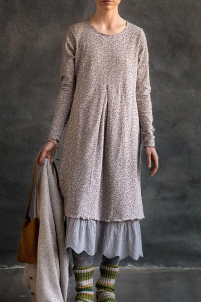 Weirdly attracted to this as loungewear ..