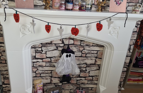 Knit, Crochet and Natter 7: the School of Stitchcraft and Wizardry