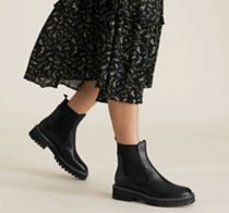 How to wear jeans with these boots ?