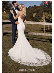 I really want to shout out to my fiancé how beautiful my wedding dress is