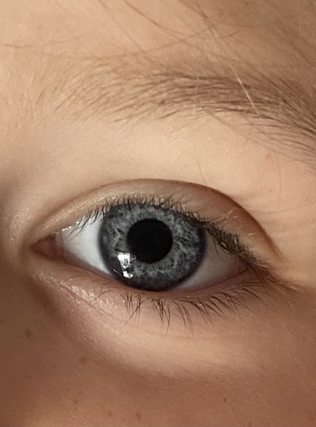 What colour would you say these eyes are?