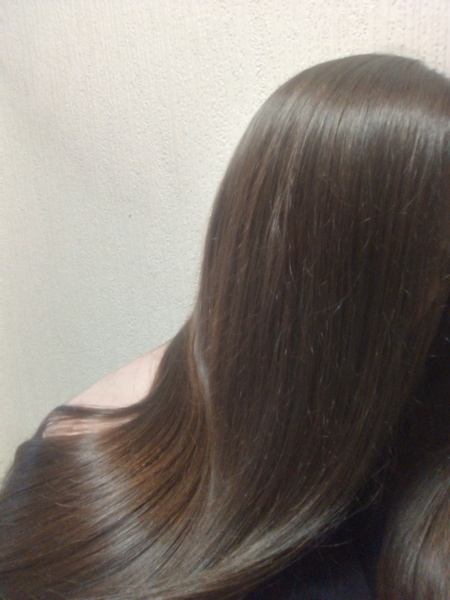 To be considering lightening my dark hair using honey