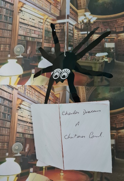 Help me dress up dd1's (Halloween decoration) spider?