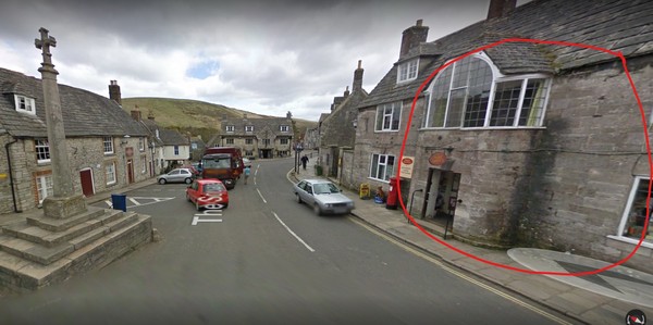 Corfe Castle village - any locals about?!