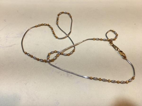 A universal necklace you can always wear?