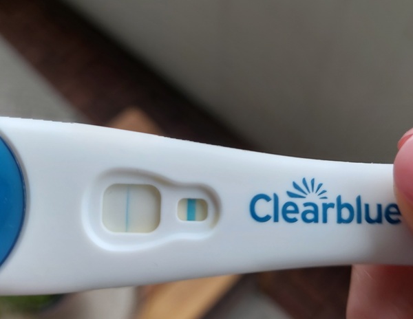 Help ! Clearblue evap line or BFP?!