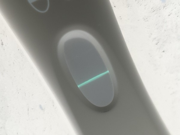 need squinter eyes- FET 4dp6dt evening urine
