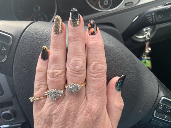 Show me your November nails :)